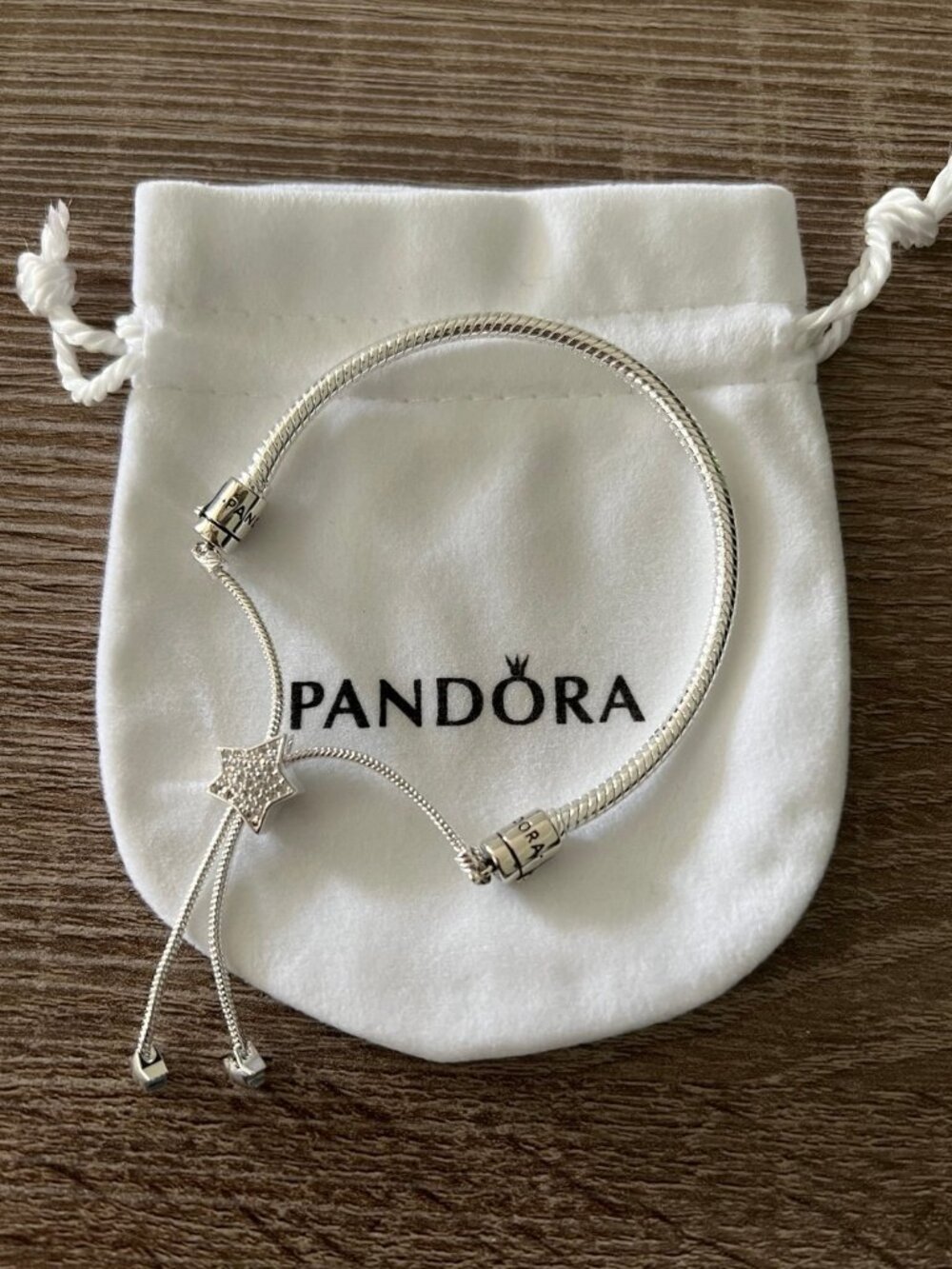 Pandora sliding Bracelet